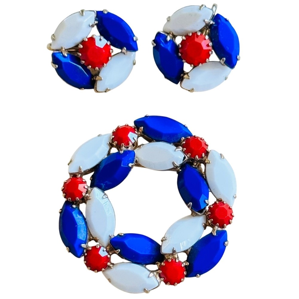 VTG Patriotic Red white Blue matching Set Brooch Earrings rhinestone retro 60s